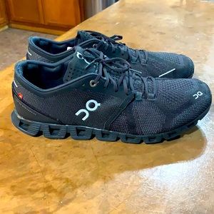 On Cloud running shoes, size 9.5 mens.